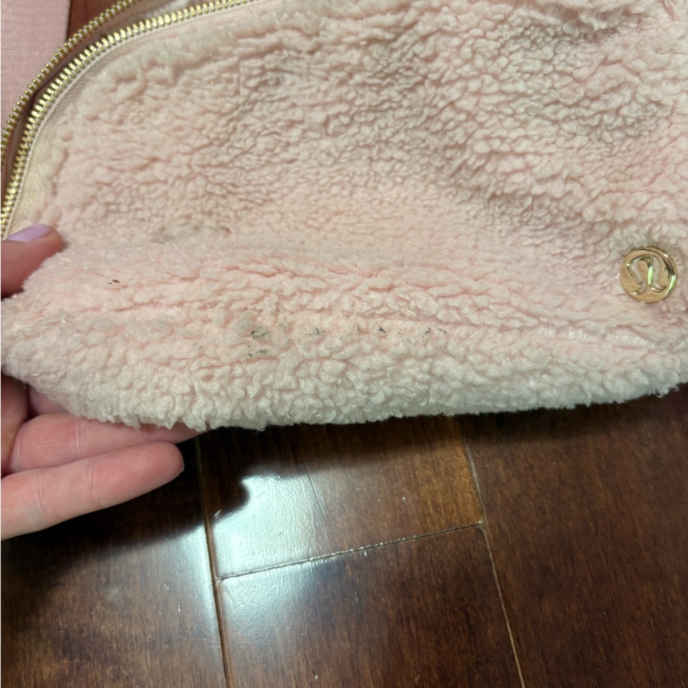 Pink Lululemon Fuzzy Crossbody/Belt Bag - Picture 3 of 8